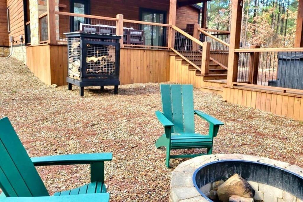The Blaylock Cabin, 2 King, Hot Tub, Pet Friendly! Broken Bow Exterior photo